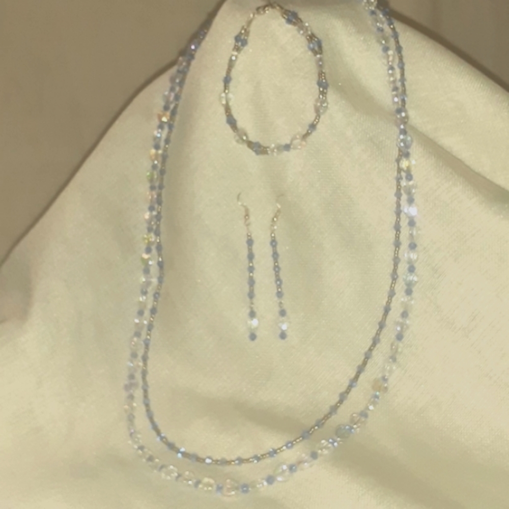 Necklace, bracelet, earring set/ #116